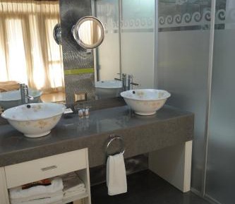 Bungalow (2 Adults) with Sea View