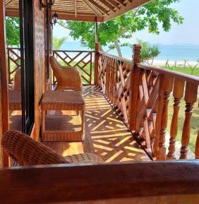 Family Room with Sea View