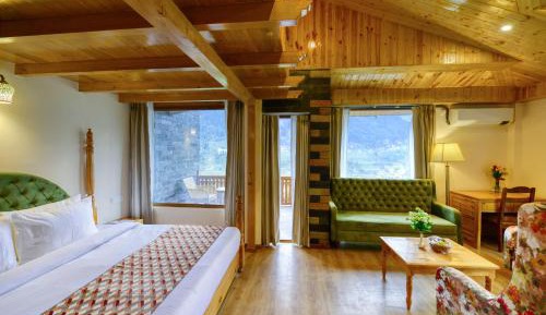 Family Rooms With Attic