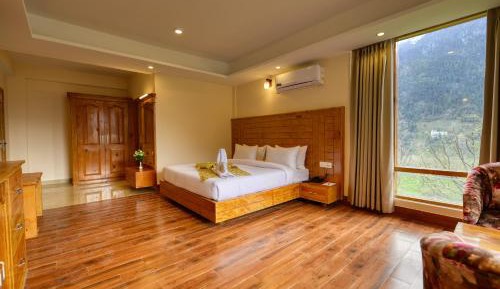 Premium Rooms With Balcony