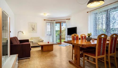 Superior One-Bedroom Apartment