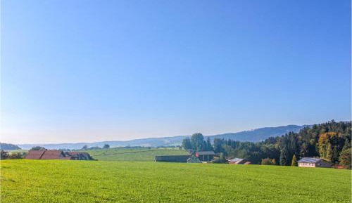 One-Bedroom Holiday Home