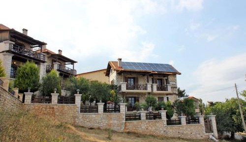 Suite with Mountain View