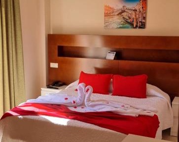 Queen Room with Balcony