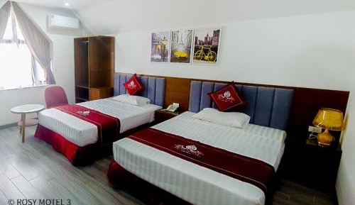 Superior Queen Room with Two Queen Beds