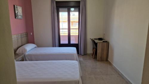 Double or Twin Room with Private Bathroom