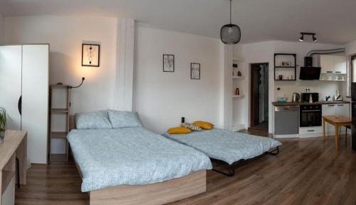 Deluxe Double Studio