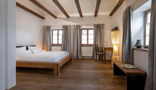 Double Room with Private Bathroom