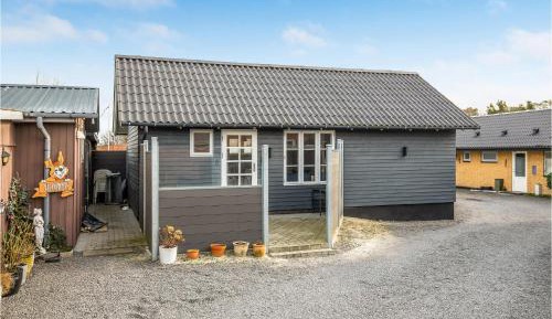 Three-Bedroom Holiday Home 