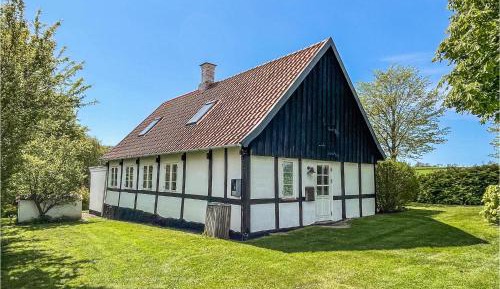 Two-Bedroom Holiday Home