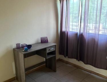 Economy Triple Room with Shared Bathroom