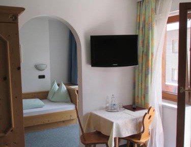 Comfort Quadruple Room