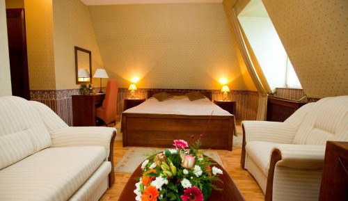 Deluxe Double Room with Bath