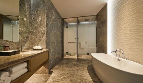 Club Room, Club lounge access, Guest room, 1 King, City view