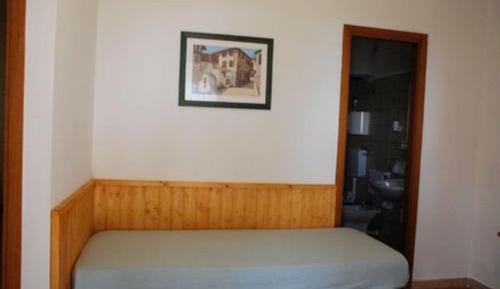 One-Bedroom Apartment (3 Adults)