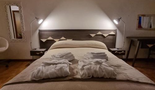 Quadruple Room with Private External Bathroom