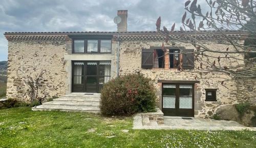 Holiday Home (8 Adults)