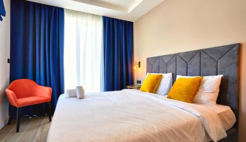 King Suite with Balcony