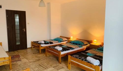 Quadruple Room with Private Bathroom