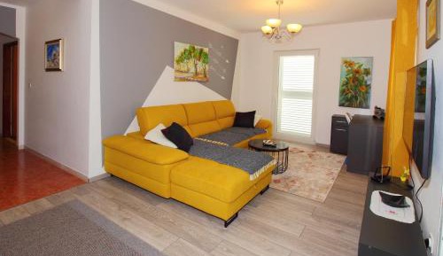 One Bedroom Apartment with Balcony