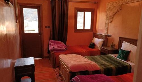 Triple Room with Mountain View