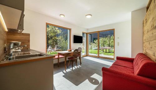 Superior One-Bedroom Apartment