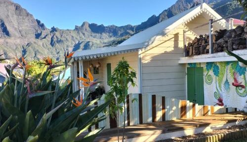 King Room with Mountain View