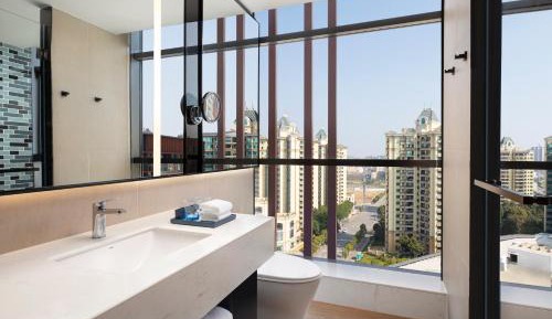 King Room with City View