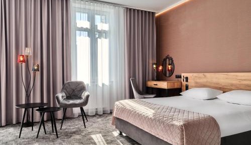 Superior Queen Room with balcony