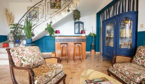 Family Room with Sea View