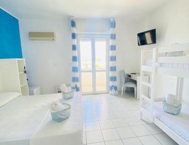 Quadruple Room with Balcony