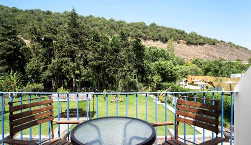 Superior One-Bedroom Apartment