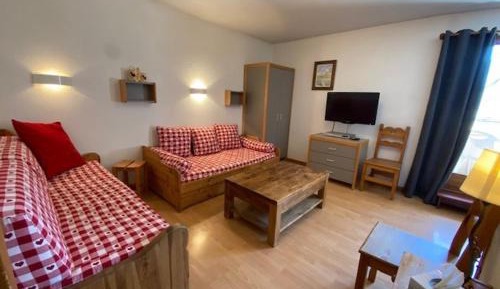 Apartment (5 Adults)