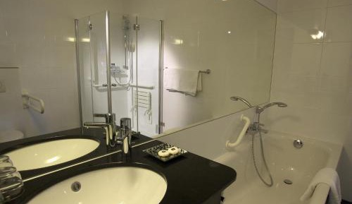 Classic Double or Twin Room