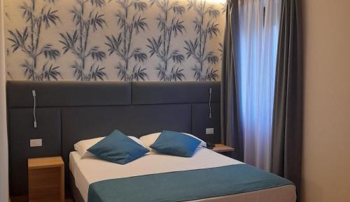 Junior Suite with Lake View