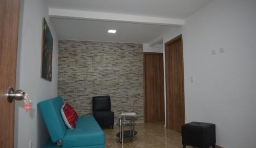 Apartment with Mountain View