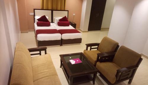 Double or Twin Room with Bathroom