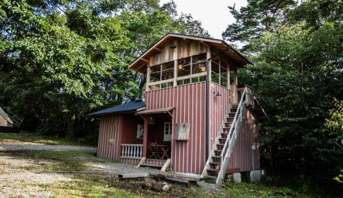 One-Bedroom Bungalow