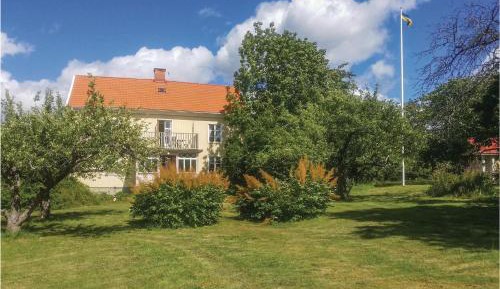 Two-Bedroom Holiday Home