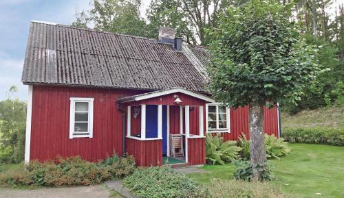 Two-Bedroom Holiday Home