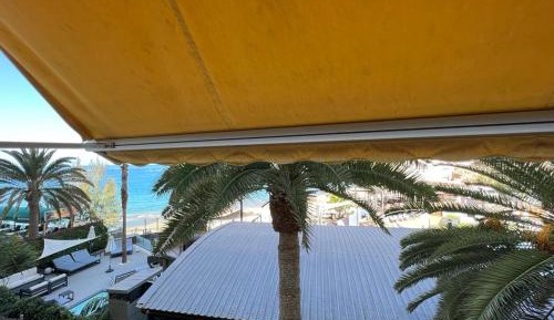 Superior One-Bedroom Apartment