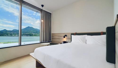 Superior Double Room with River View