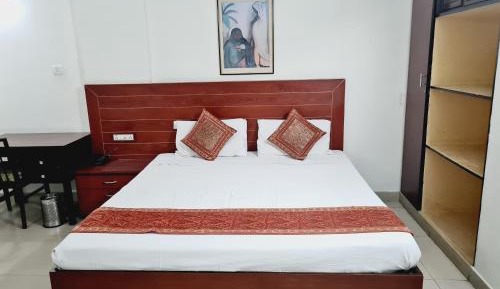 Deluxe Single Room