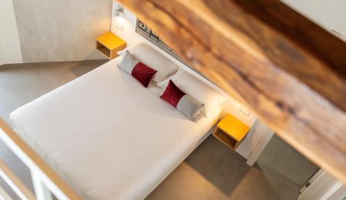 Quadruple Room with Terrace