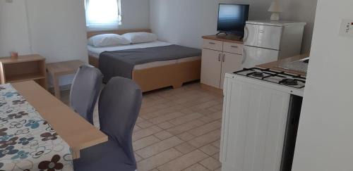 One-Bedroom Apartment with Terrace and Sea View