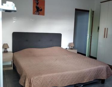 Large Double Room