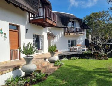 Deluxe Double or Twin Room with Garden View