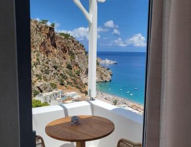 Junior Suite with Private Pool