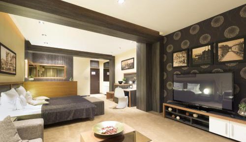 Junior Suite with Spa Bath