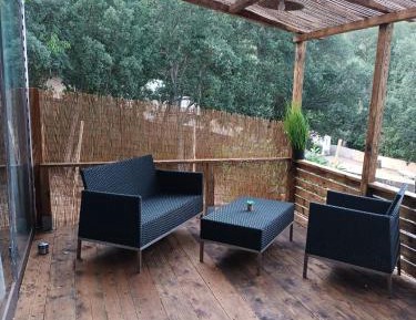 Studio with Mountain View